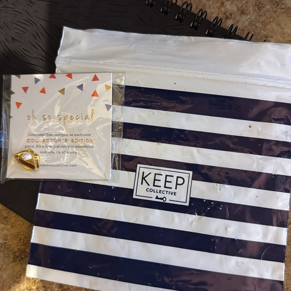 NWT KEEP Collective Gold Special Edition Pie A La Mode Charm - Picture 5 of 5